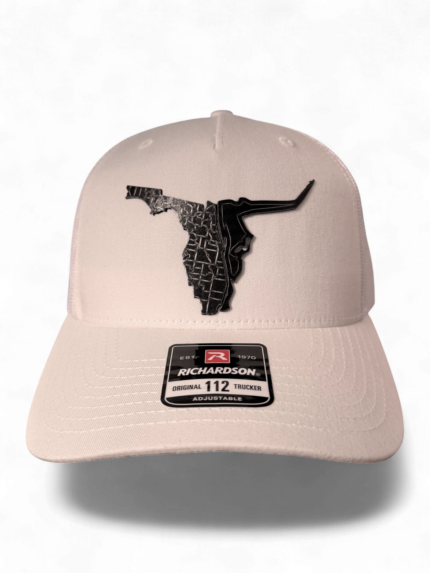 White Richardson 112 Trucker Raging Bull